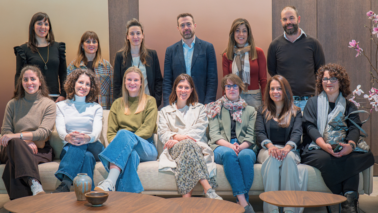 Estudio de Marta de la Rica durante el evento exclusivo del Club Premium IDE, interioristas y arquitectos aprendiendo de un referente del diseño de interiores